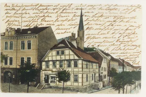 Rathaus und Kirche