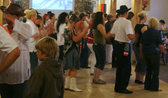 Line-Dance-Party